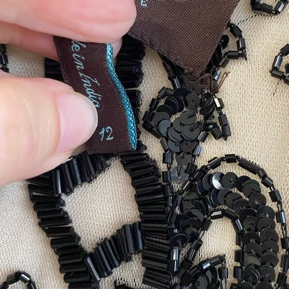 Women’s Beaded Formal Gown - Picture 7 of 10